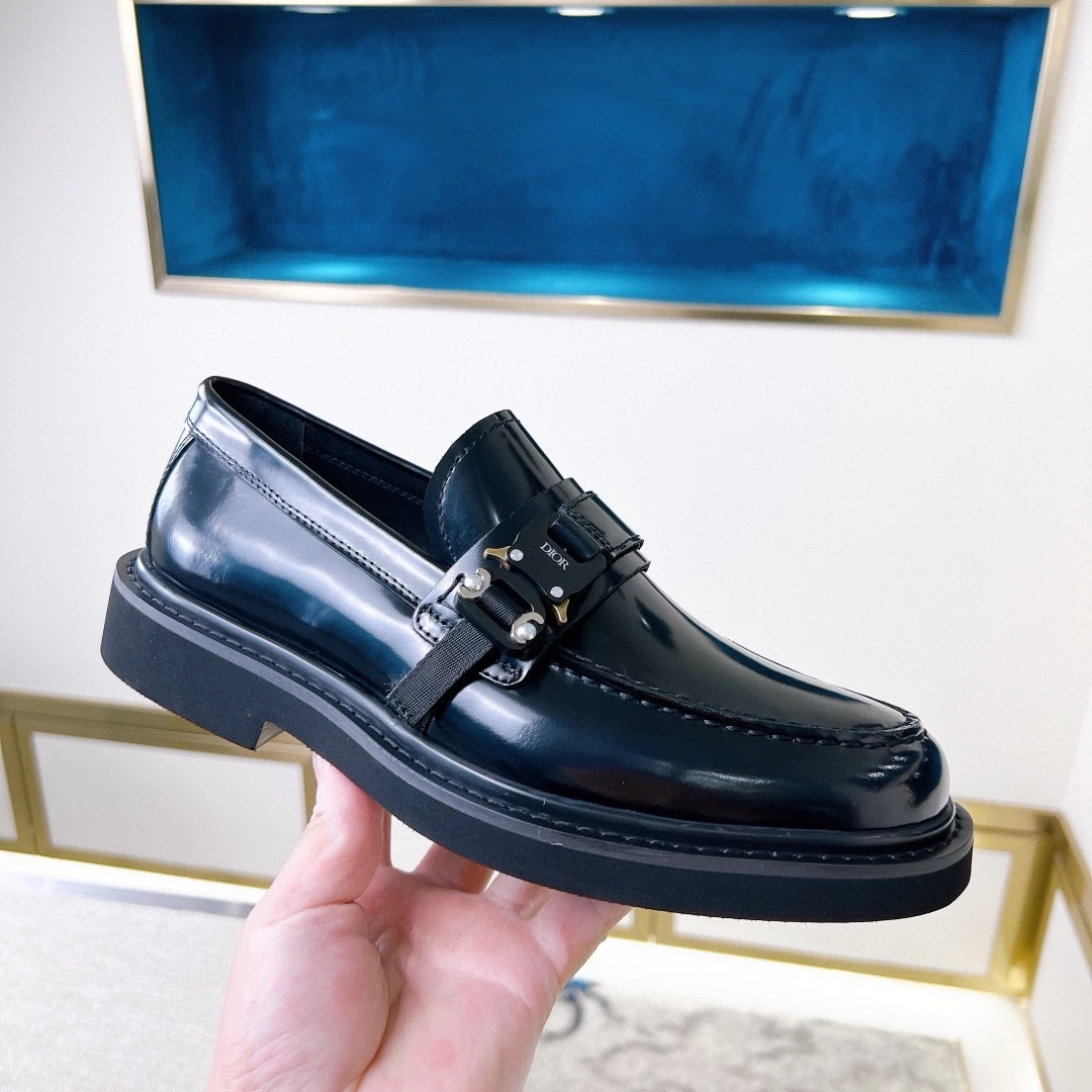 CHRISTIAN DIOR Мужские туфли броги CHRISTIAN DIOR Мужские туфли броги