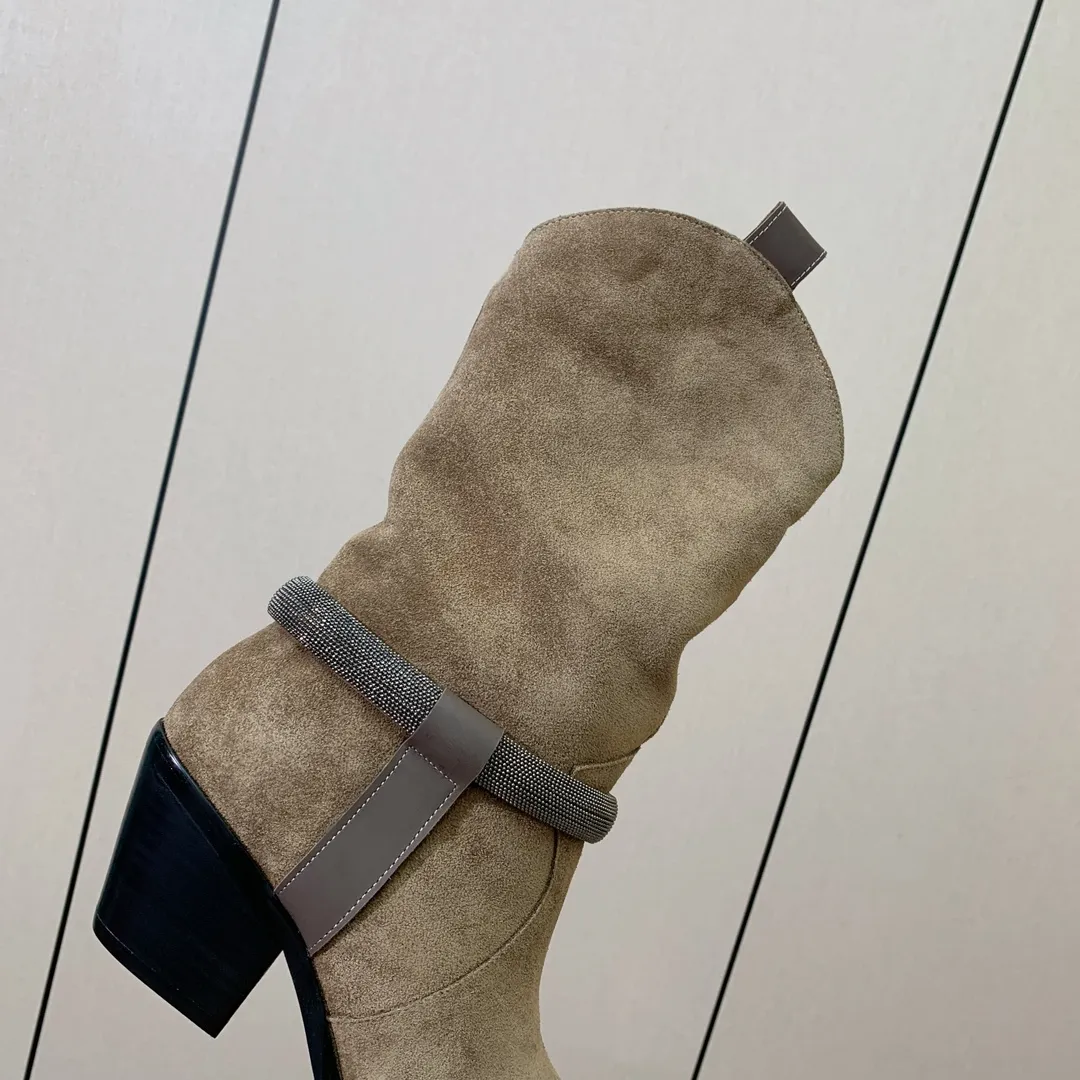 BRUNELLO CUCINELLI Женские замшевые сапоги