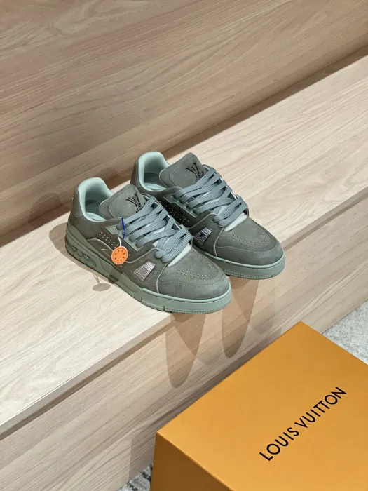 LOUIS VUITTON Кроссовки LV Trainer