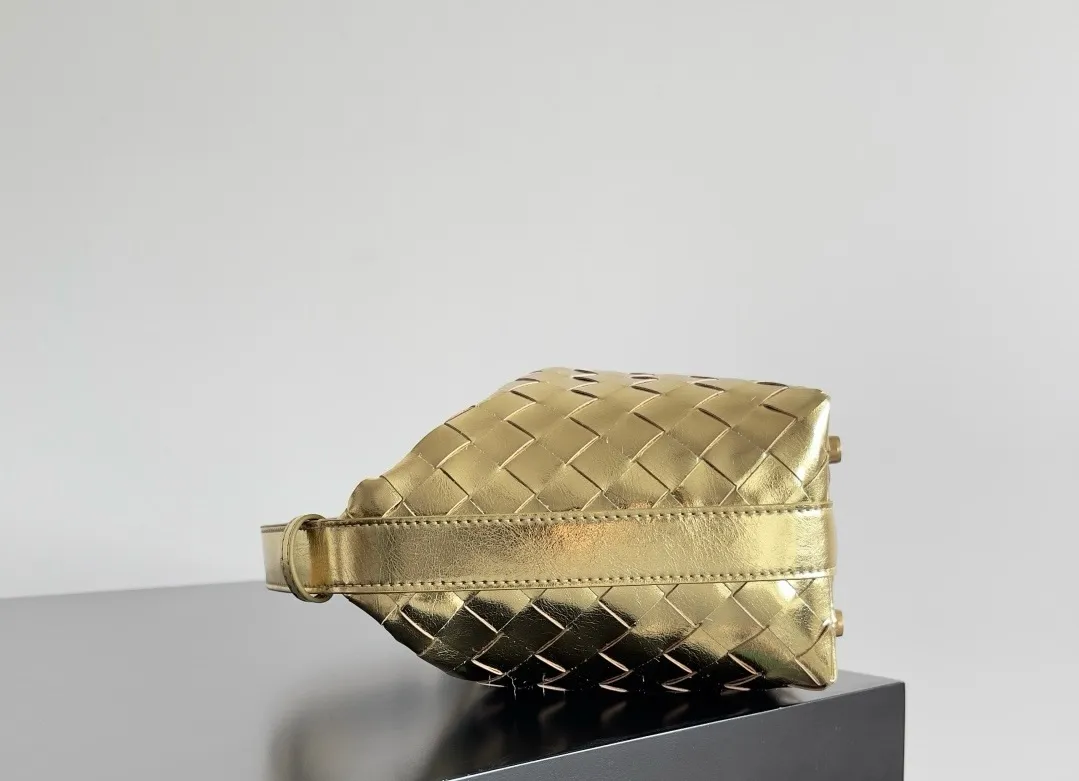 BOTTEGA VENETA Сумка Wallace