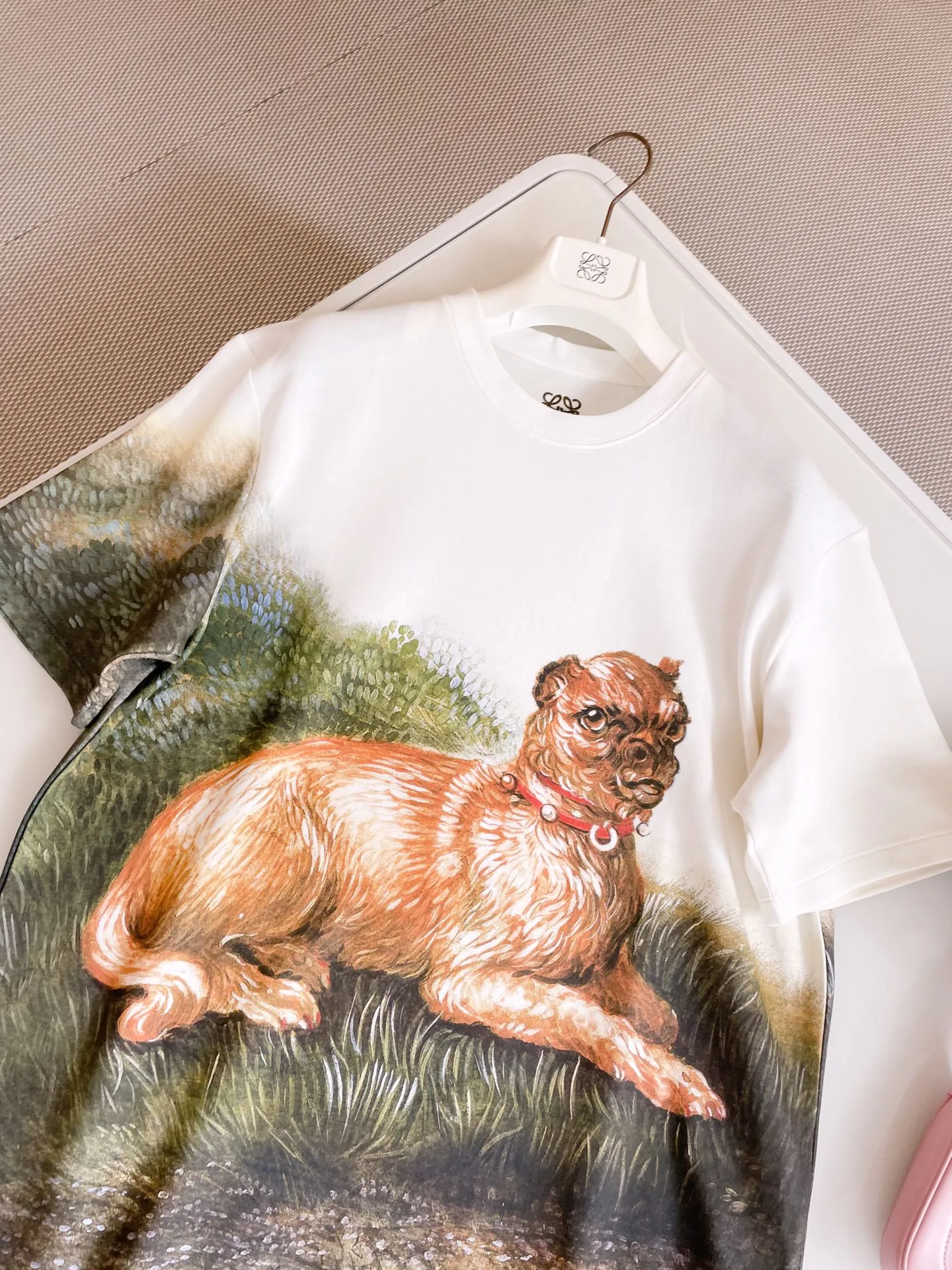 LOEWE Женская футболка с гриффоном LOEWE Женская футболка с гриффоном