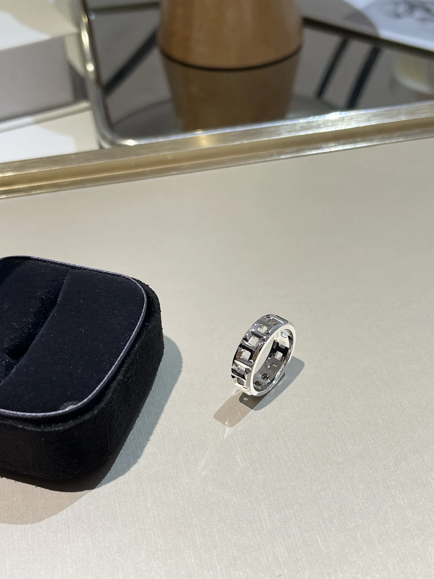 TIFFANY Кольцо из платины TIFFANY Кольцо из платины