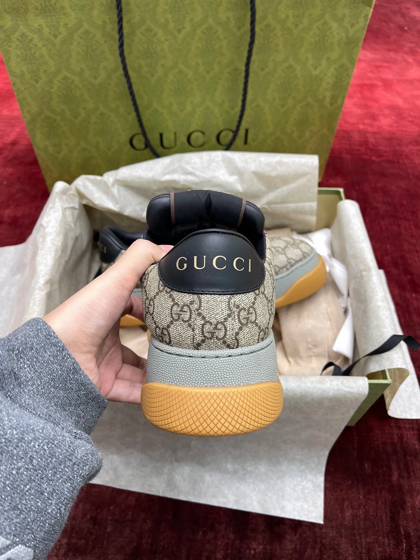 GUCCI Мужские Кроссовки Screener с лентой Web 