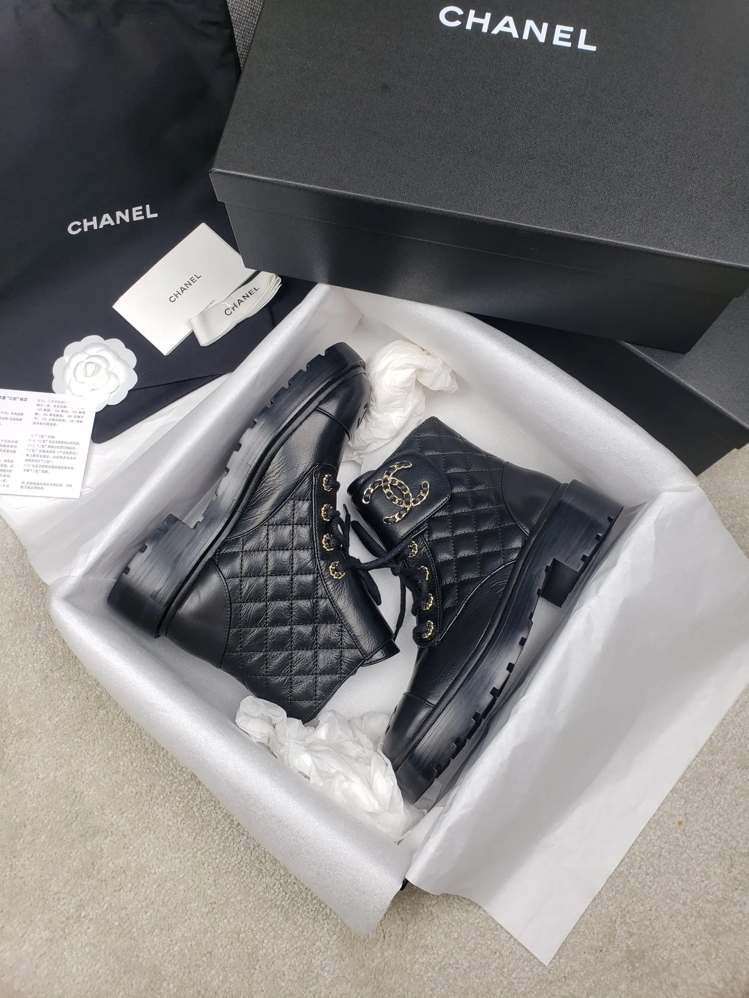 CHANEL Женские ботинки CHANEL Женские ботинки