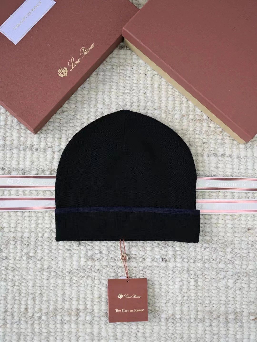 LORO PIANA Мужская шапка-бини из кашемира 