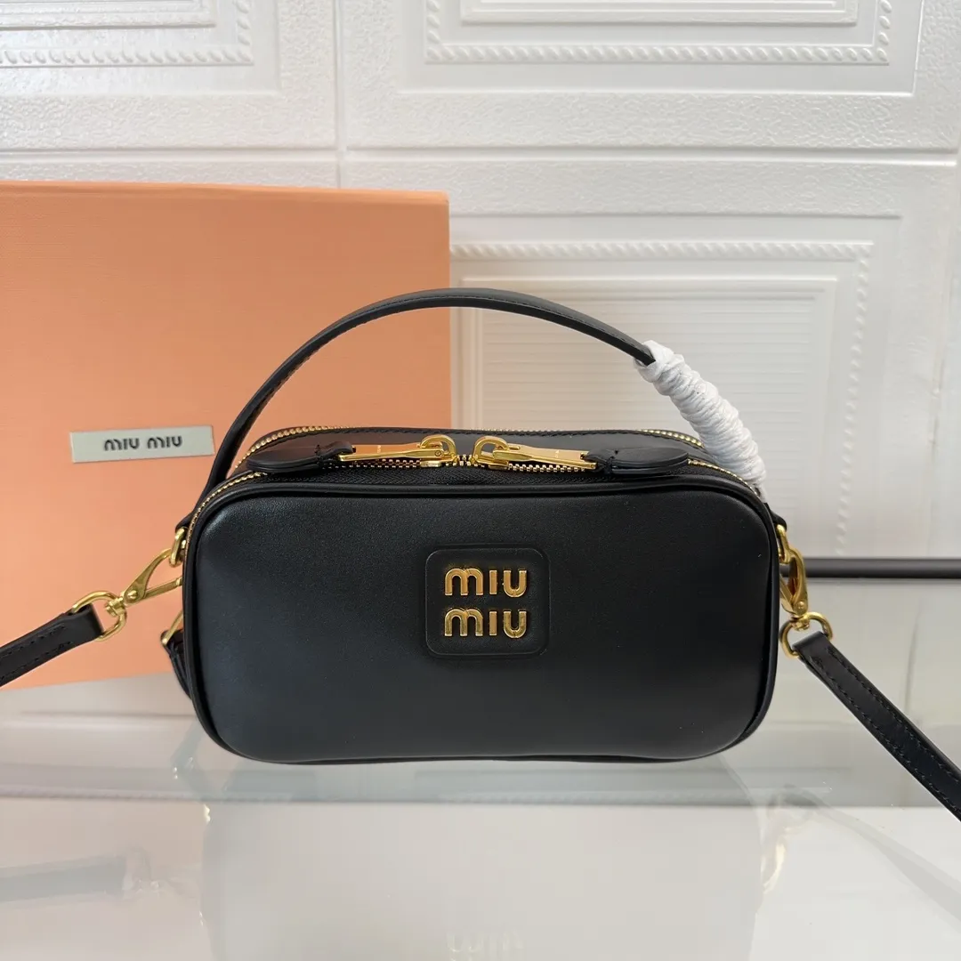 MIU MIU Женская сумка Arcadie mini