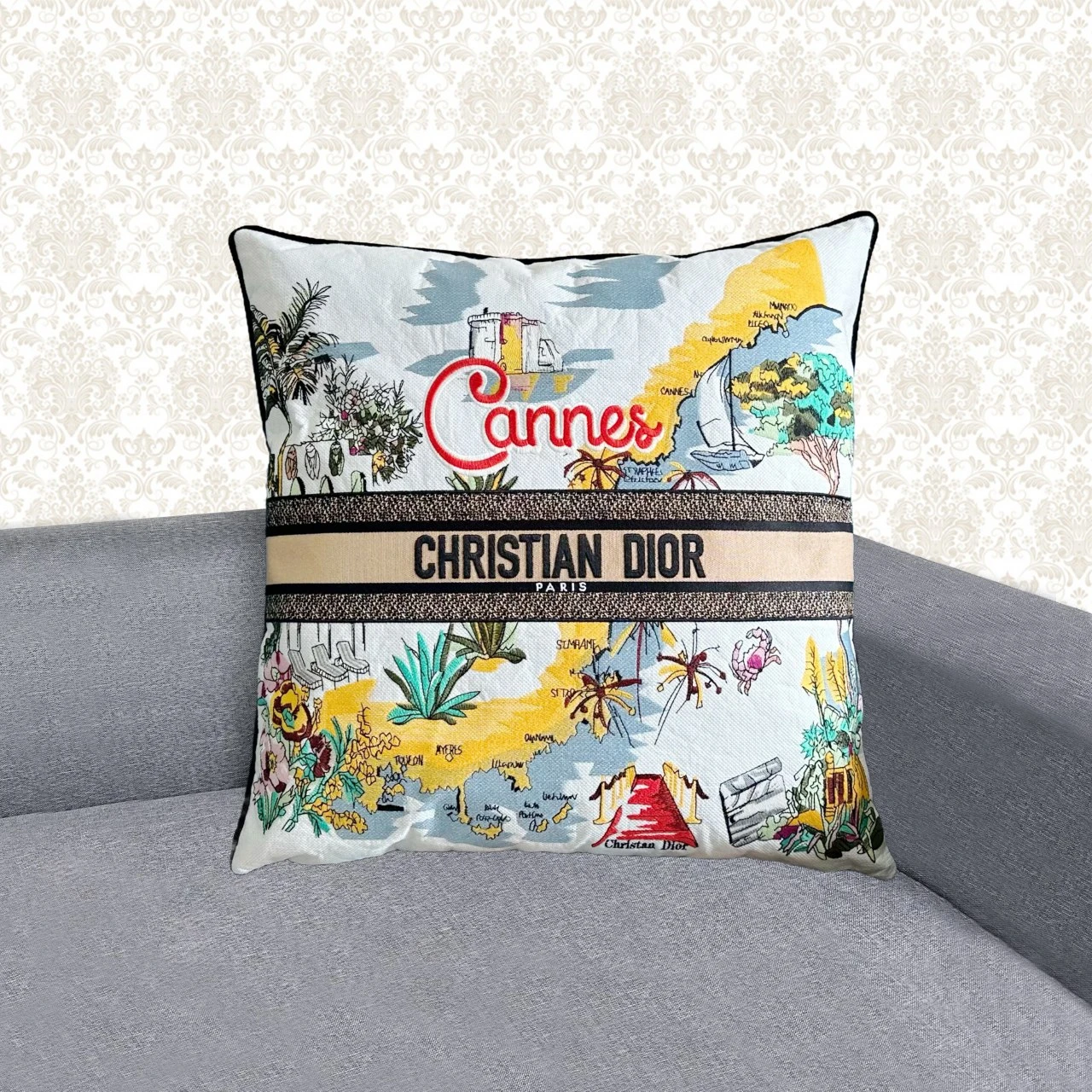 CHRISTIAN DIOR Декоративная подушка CHRISTIAN DIOR Декоративная подушка