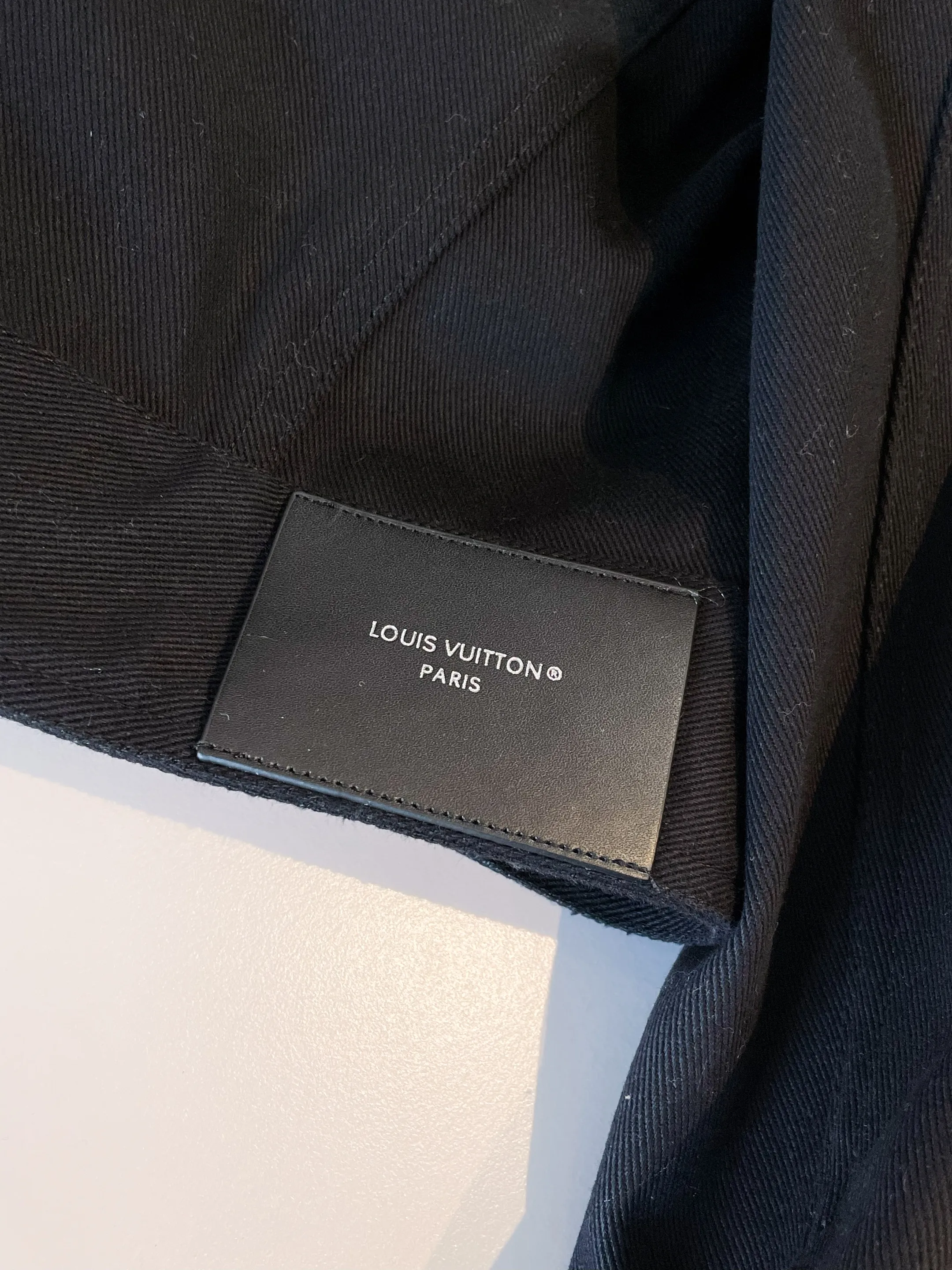 LOUIS VUITTON Женская укороченная куртка