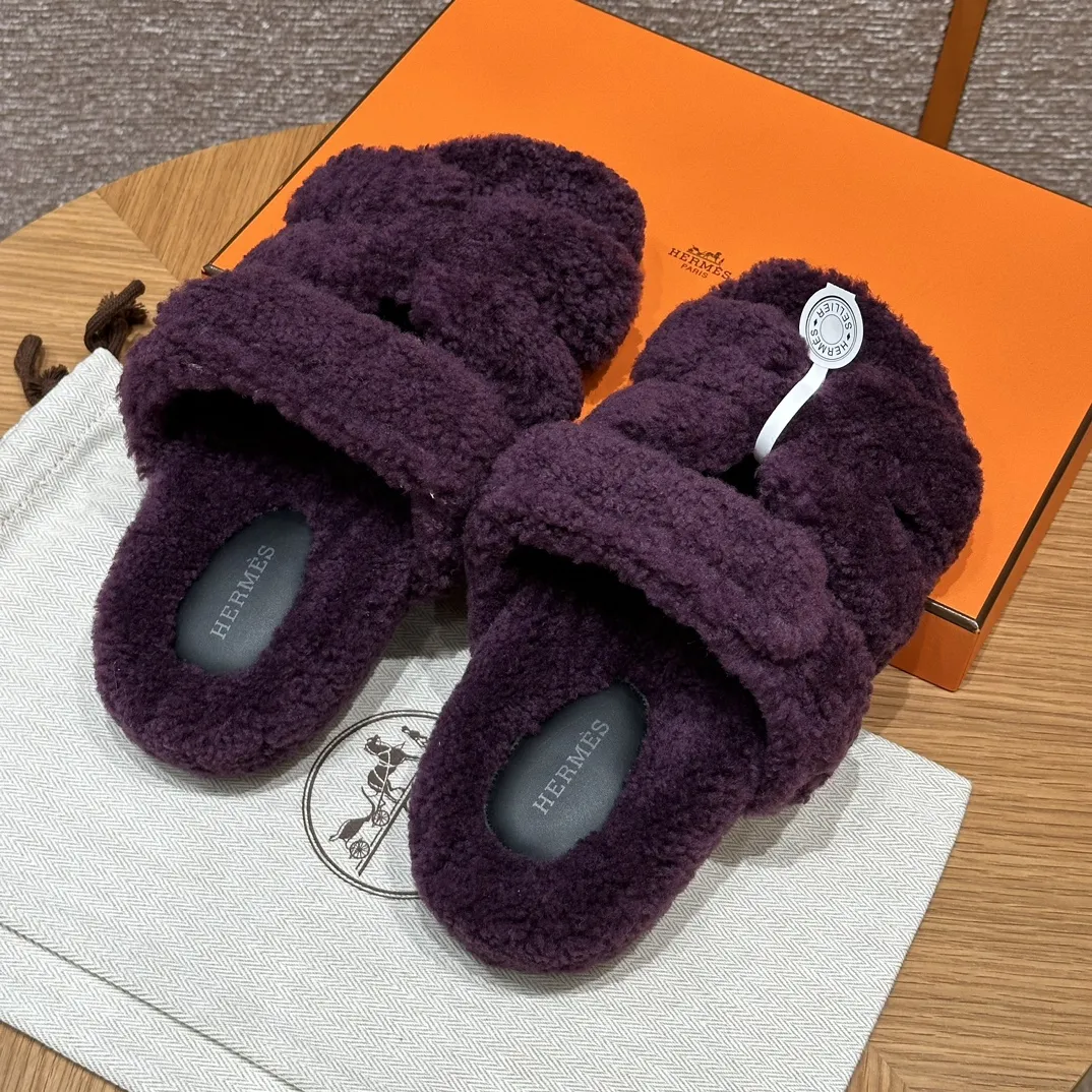 HERMES Женские сандалии Chypre из шерсти