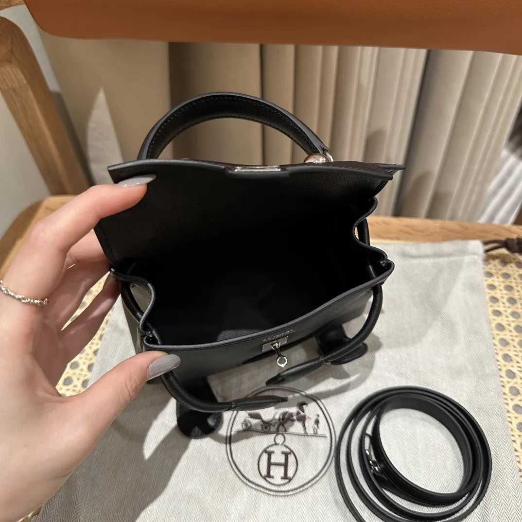 Hermes Женская сумка Kelly Doll 16 см Epsom Hermes Женская сумка Kelly Doll 16 см Epsom