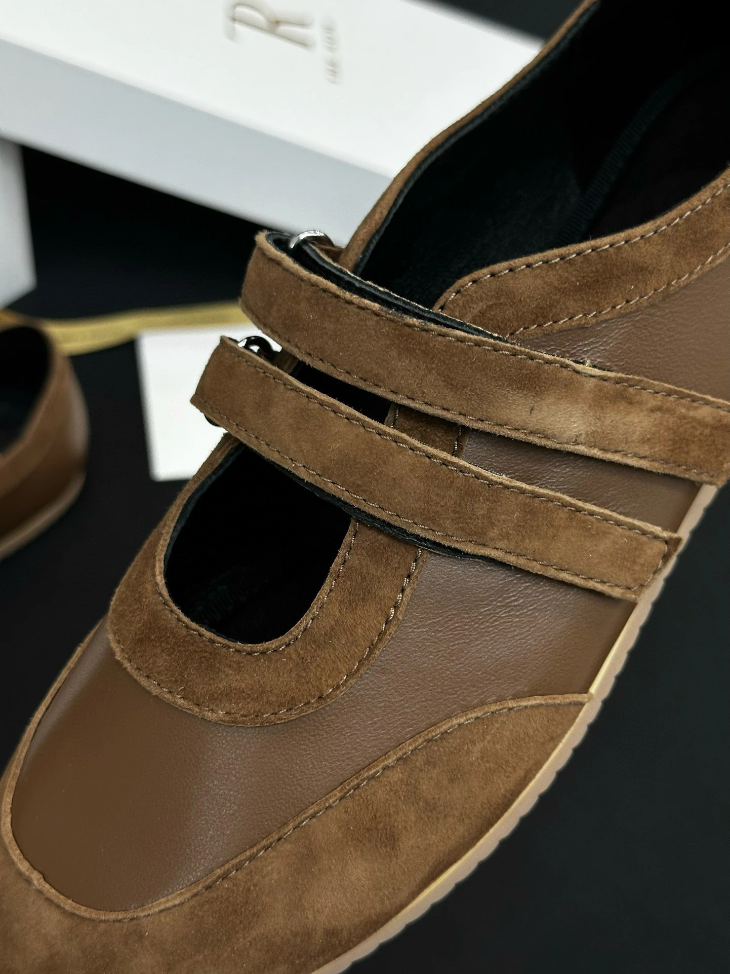 THE ROW Женские кроссовки с регулируемыми ремешками бордовые