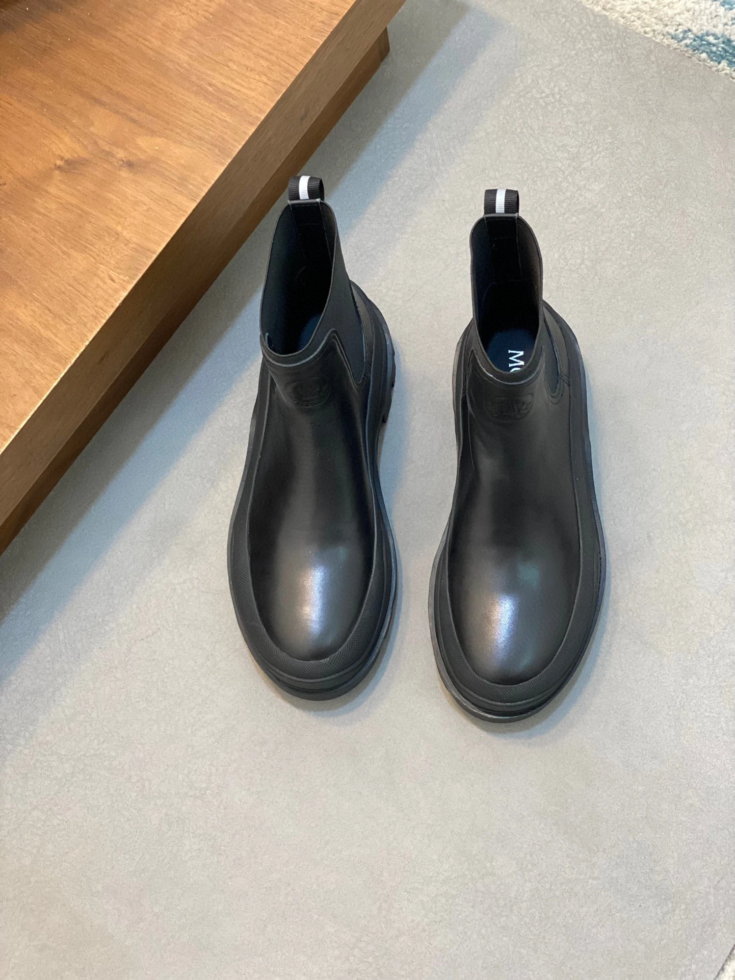 MONCLER Мужские ботинки из коровьей кожи классический силует челси