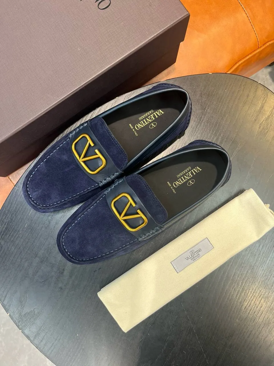 VALENTINO Мужские замшевые мокасины