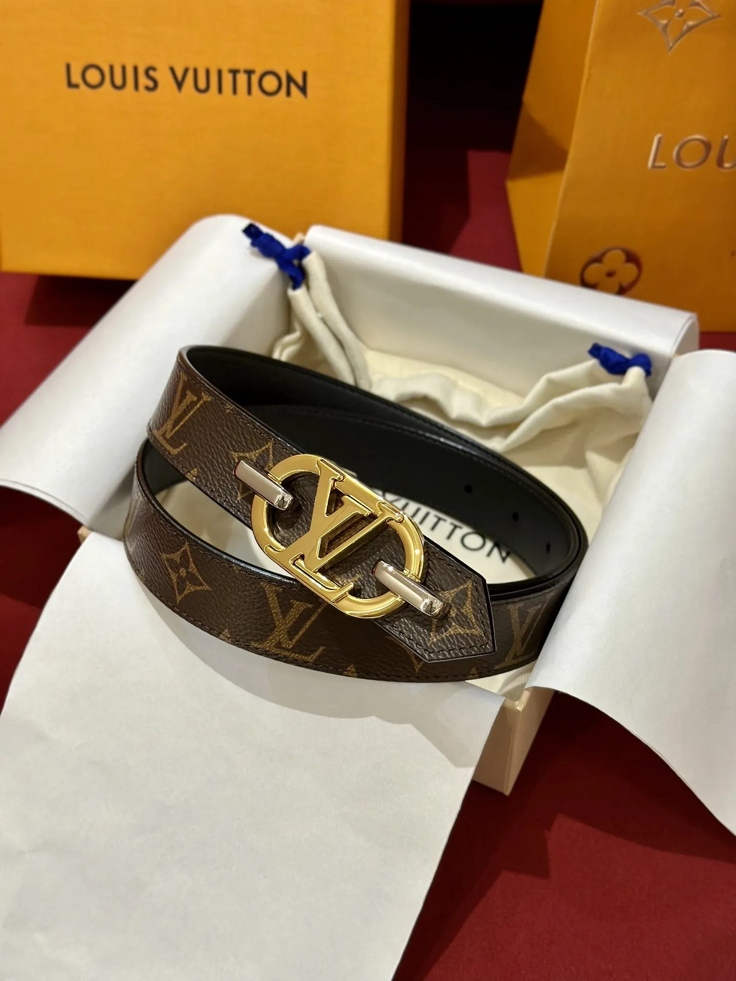 LOUIS VUITTON Женский ремень Everyday Chain LV LOUIS VUITTON Женский ремень Everyday Chain LV