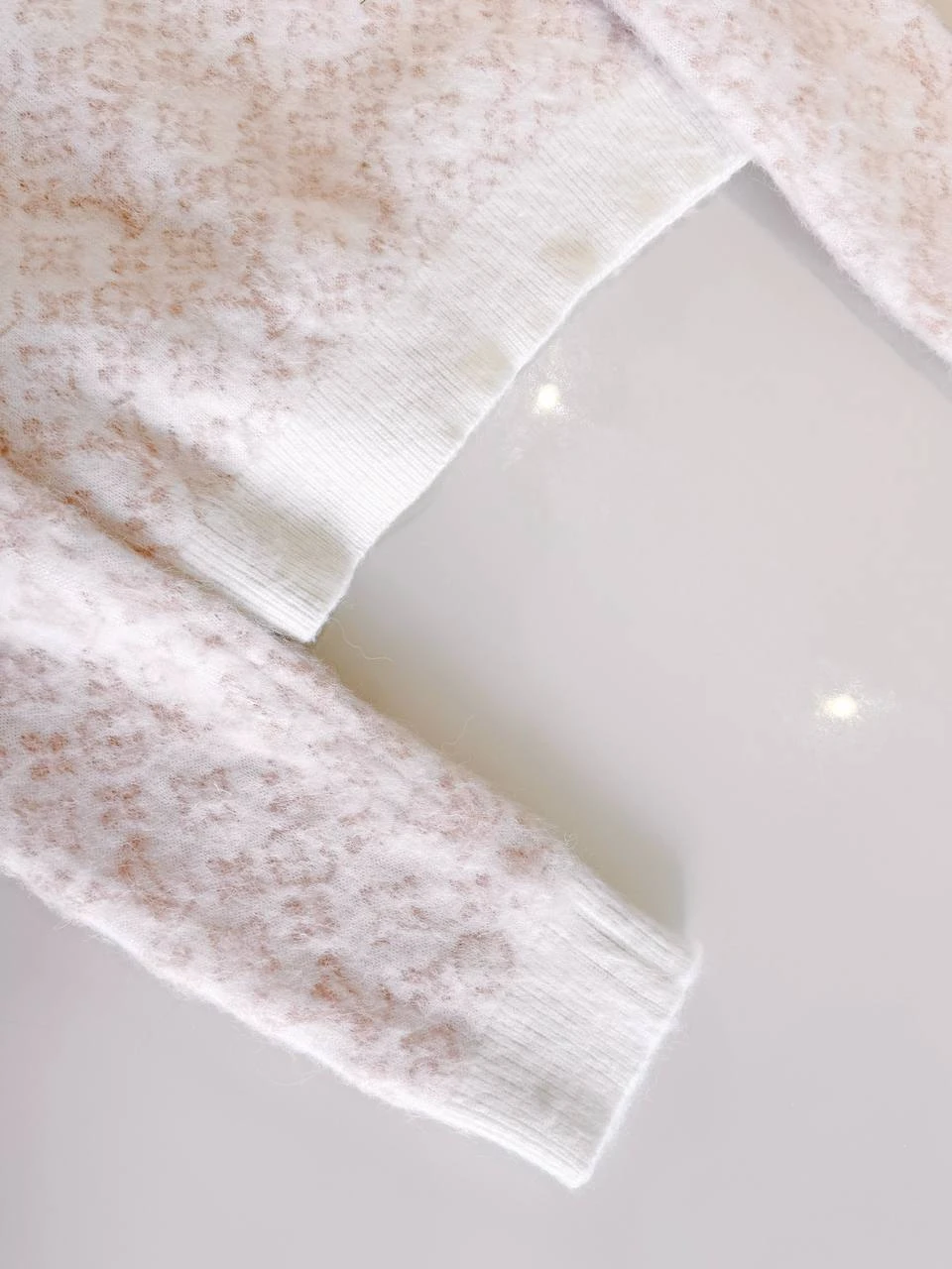 LOUIS VUITTON Женский кардиган LOUIS VUITTON Женский кардиган