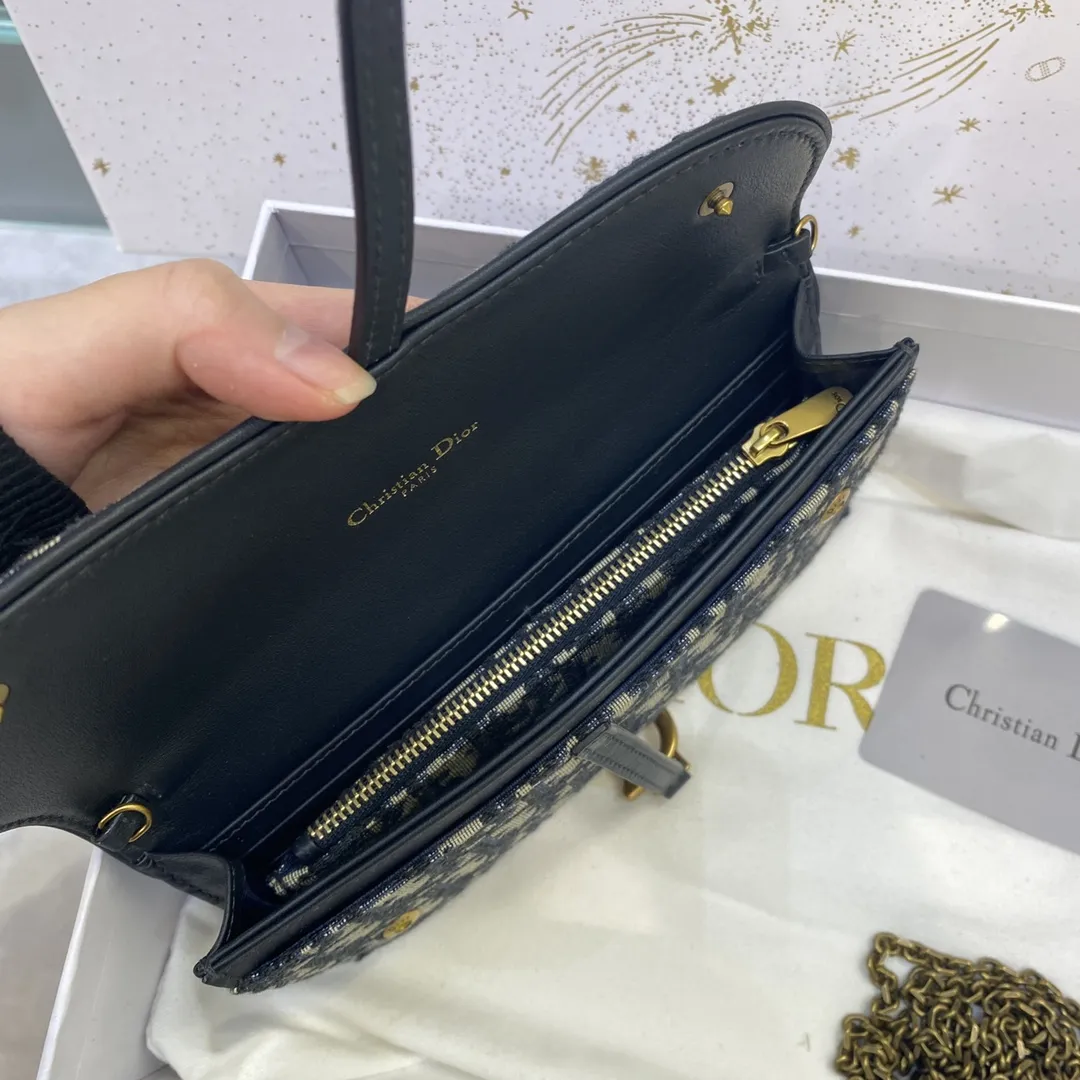 CHRISTIAN DIOR Женская сумка Saddle Oblique CHRISTIAN DIOR Женская сумка Saddle Oblique