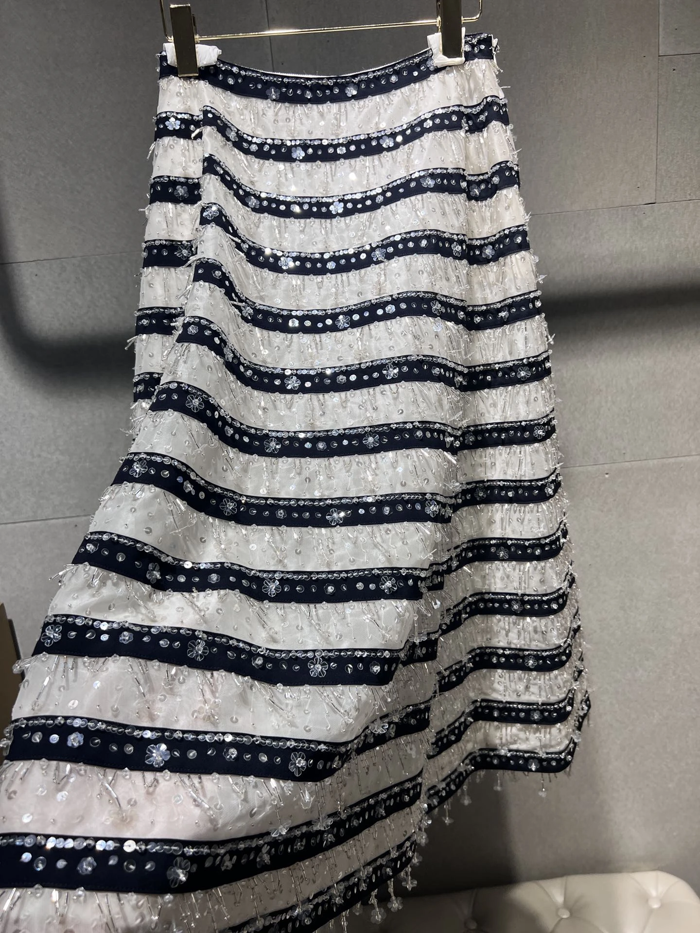 VALENTINO Женская юбка ручной работы VALENTINO Женская юбка ручной работы