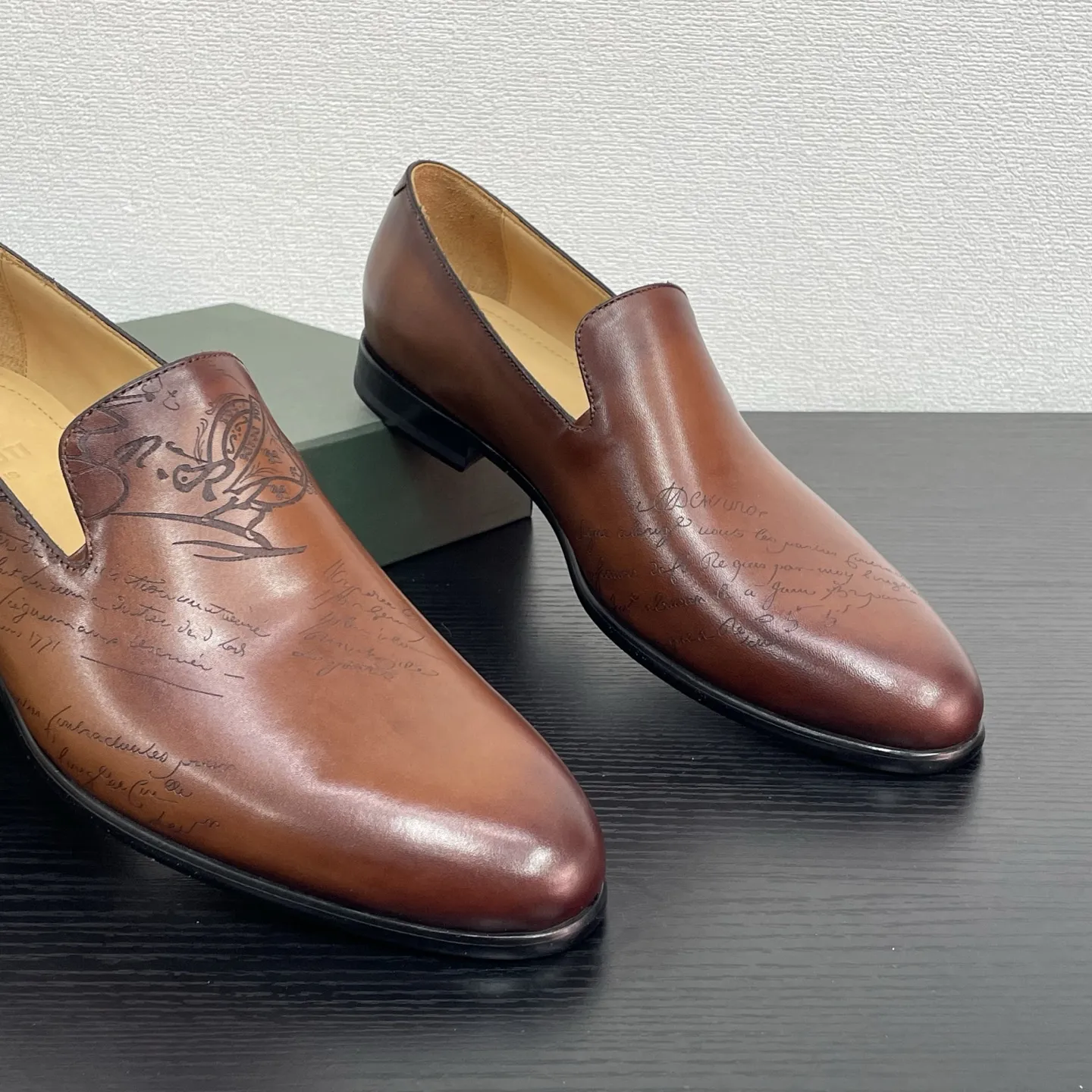 BERLUTI Мужские лоферы из коровьей кожи BERLUTI Мужские лоферы из коровьей кожи