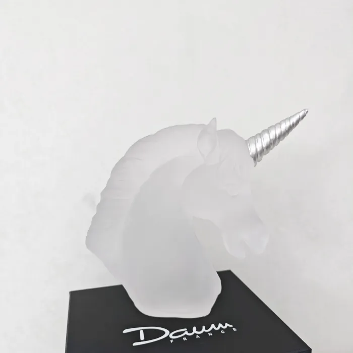 DAUM Хрустальный орнамент единорог