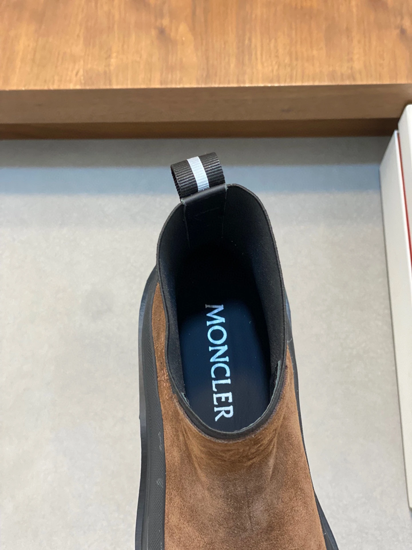 MONCLER Мужские ботинки из коровьей кожи классический силует челси