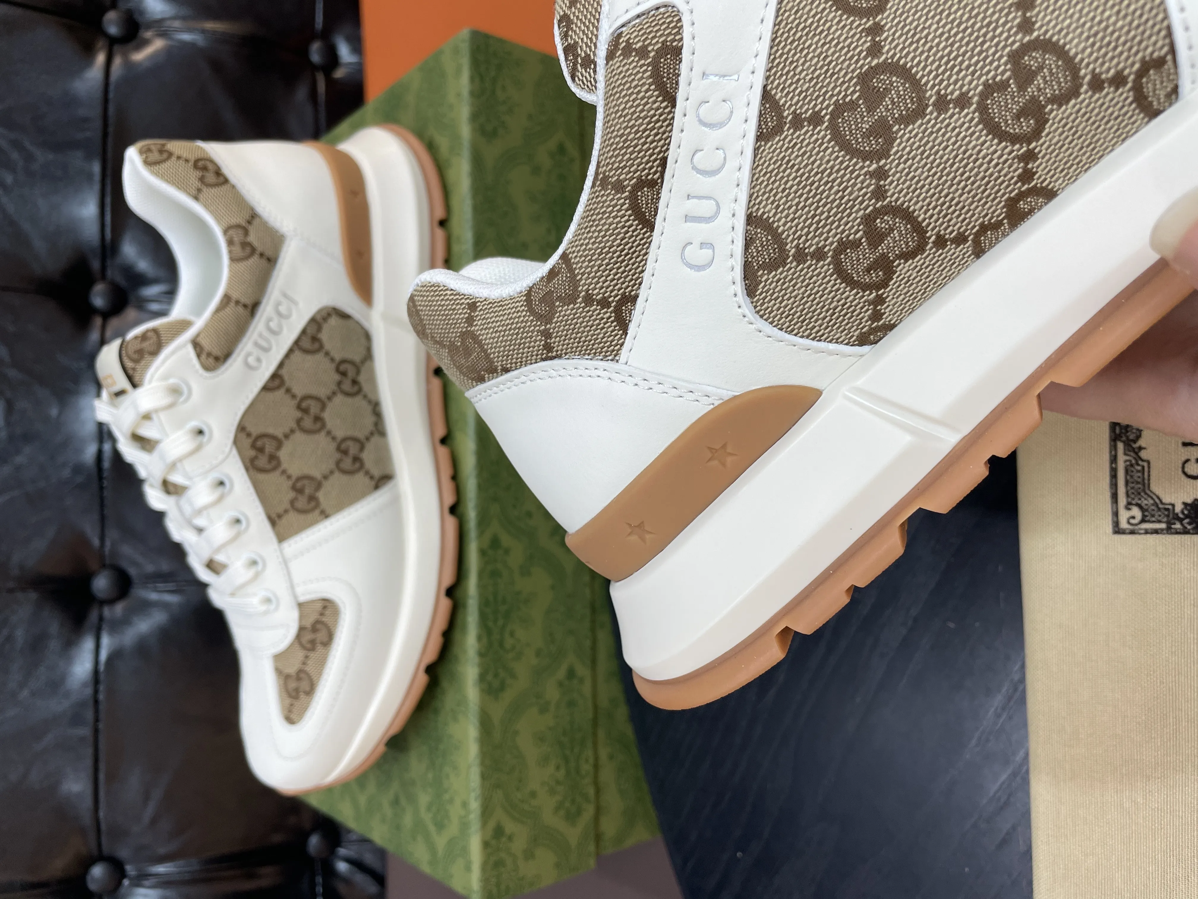 GUCCI Мужские кроссовки из телячьей кожи и парусины