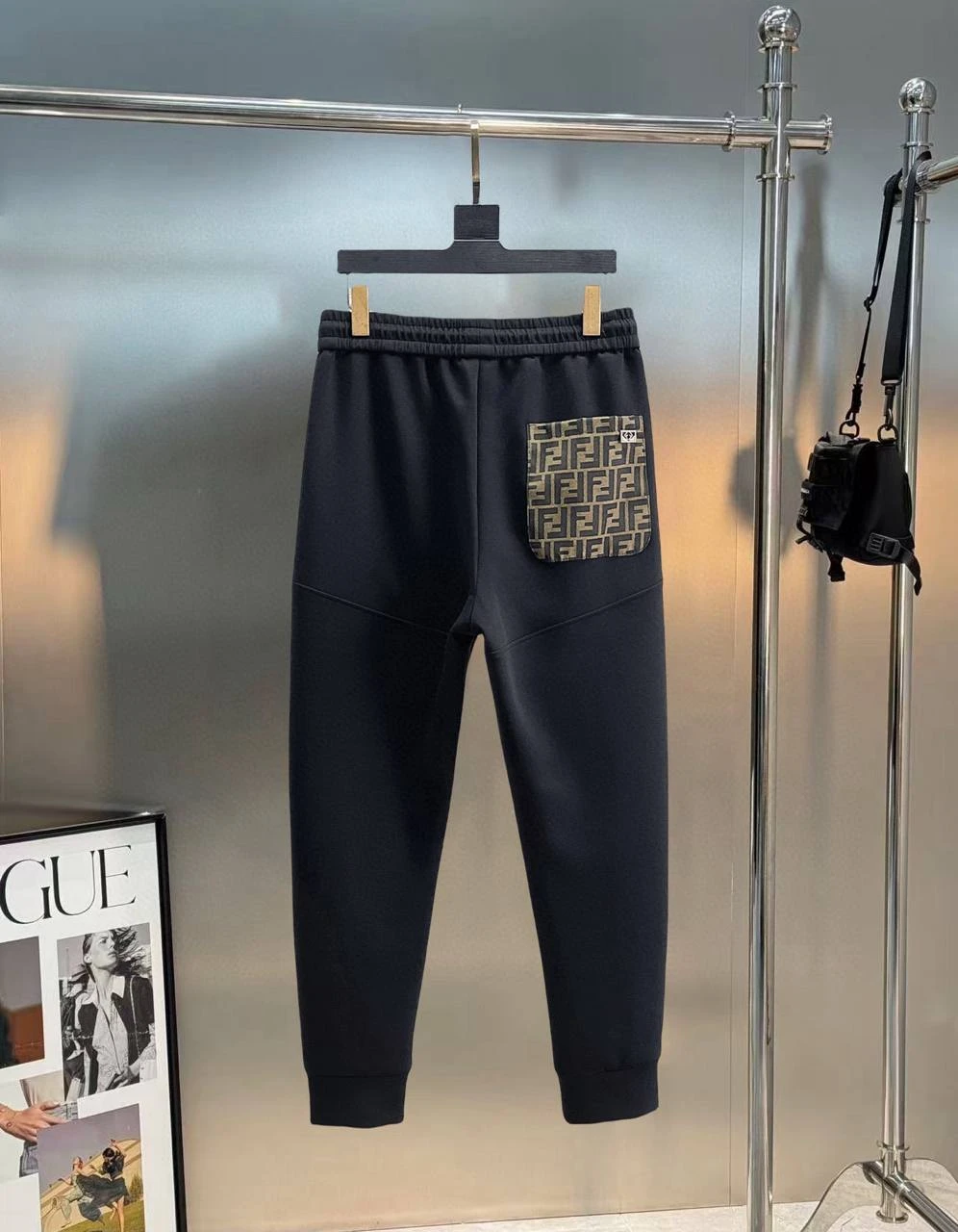 FENDI Мужские брюки FENDI Мужские брюки