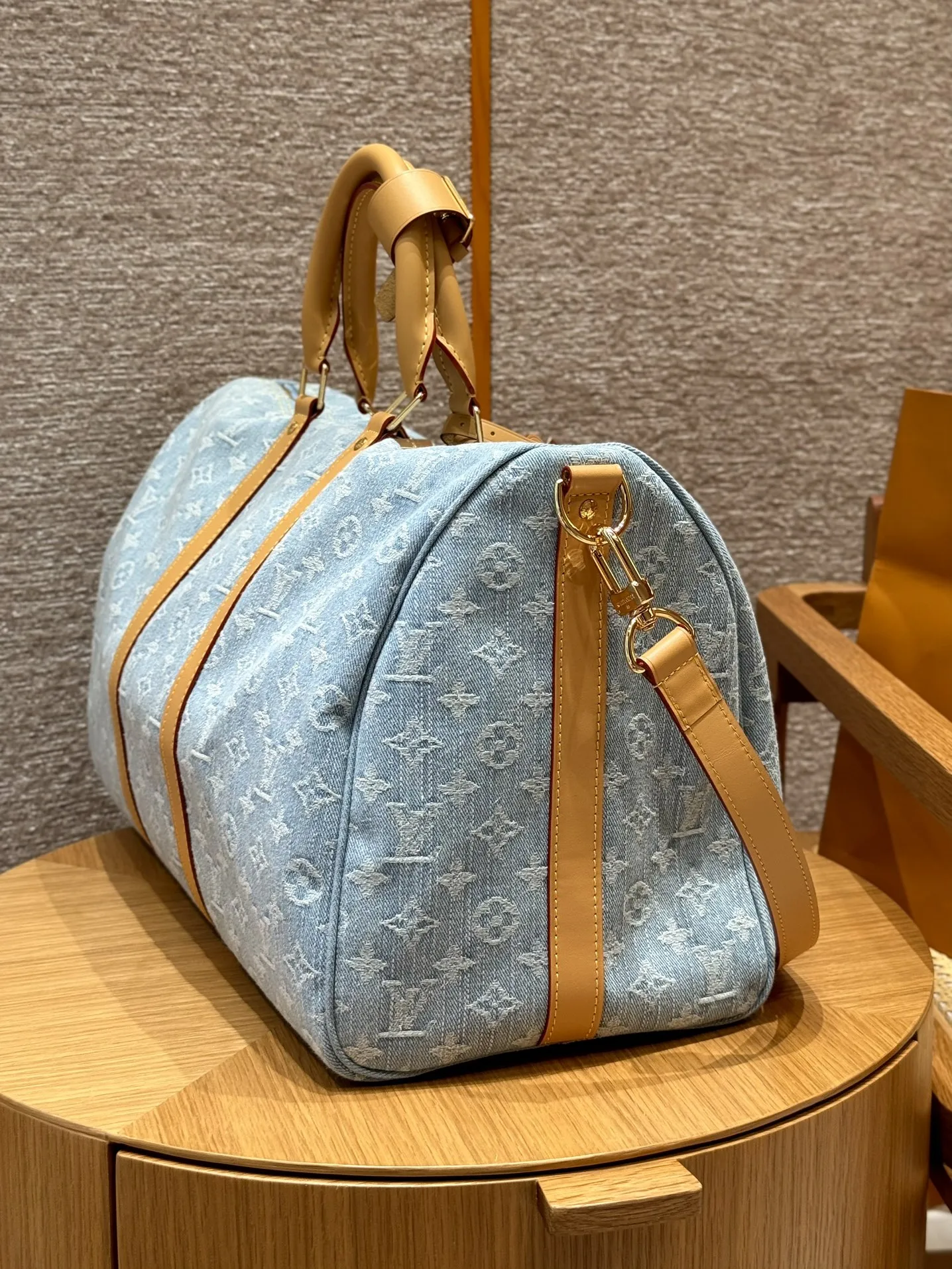 LOUIS VUITTON Дорожная сумка деним LOUIS VUITTON Дорожная сумка деним