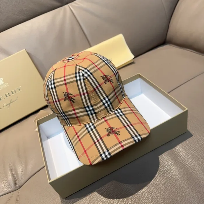 BURBERRY Кепка с логотипом