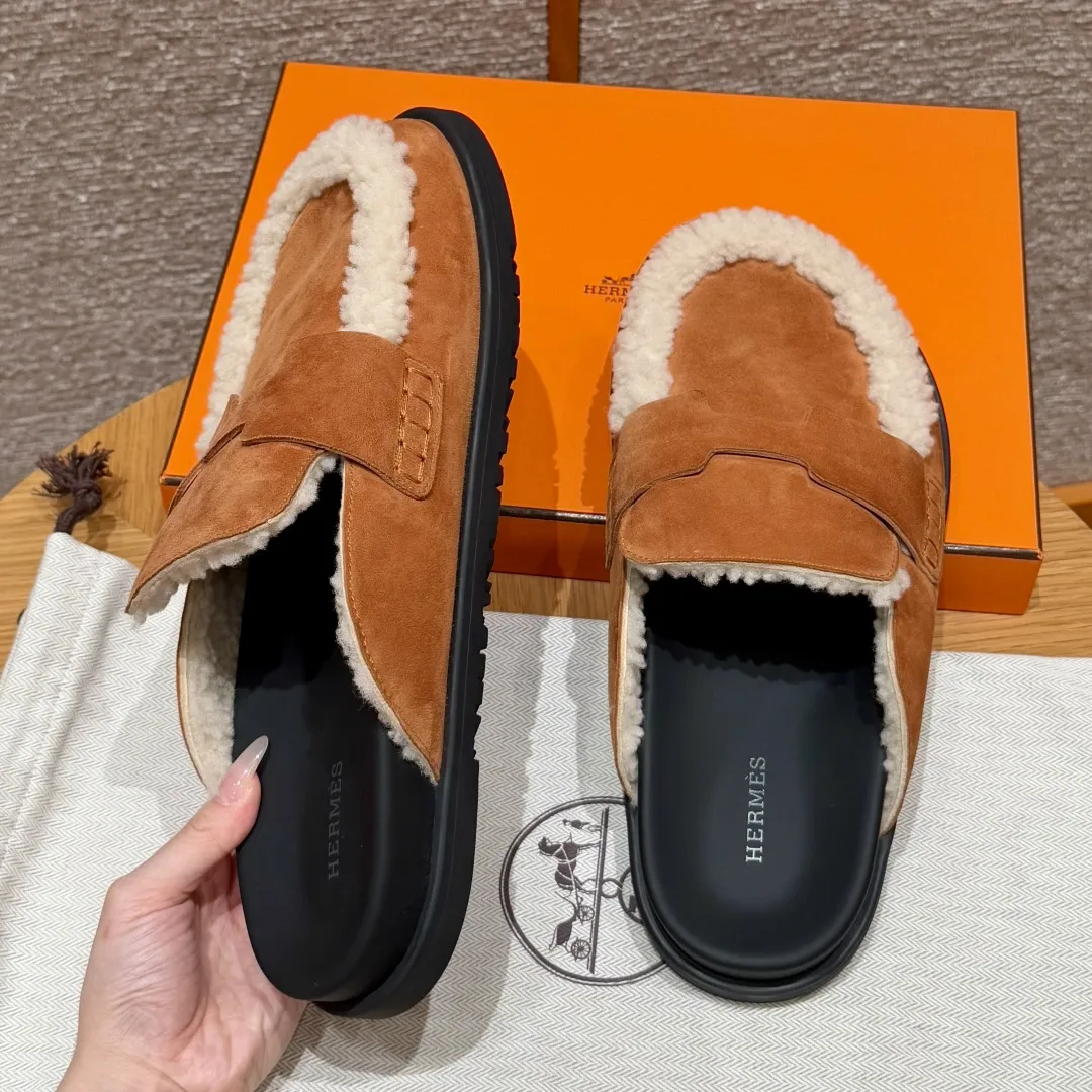 HERMES Мужские мюли Go