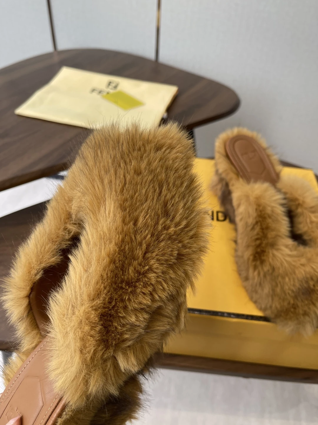 FENDI Женские мюли