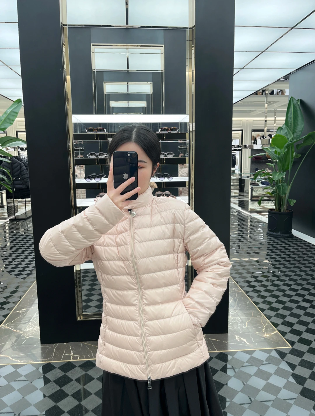 MONCLER Женский пуховик Igelle 