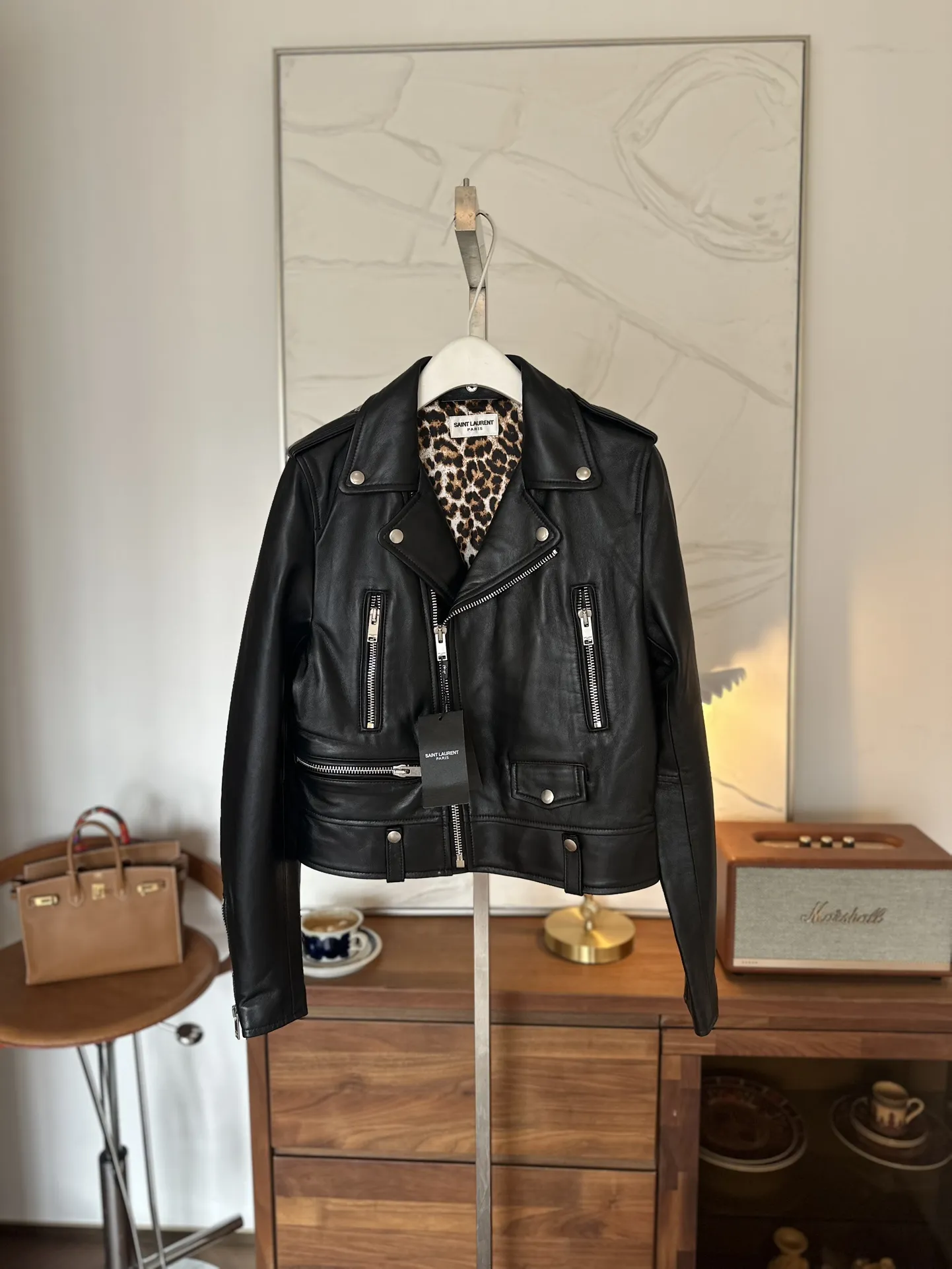 SAINT LAURENT Женская кожаная куртка SAINT LAURENT Женская кожаная куртка