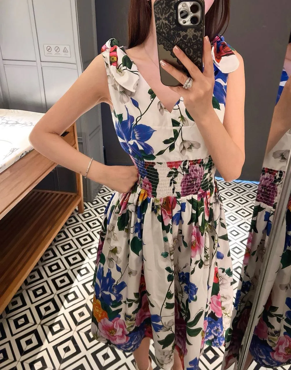 DOLCE & GABBANA Женское платье DOLCE & GABBANA Женское платье
