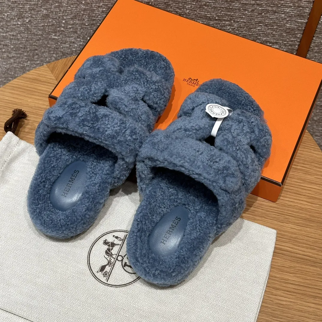 HERMES Женские сандалии Chypre из шерсти