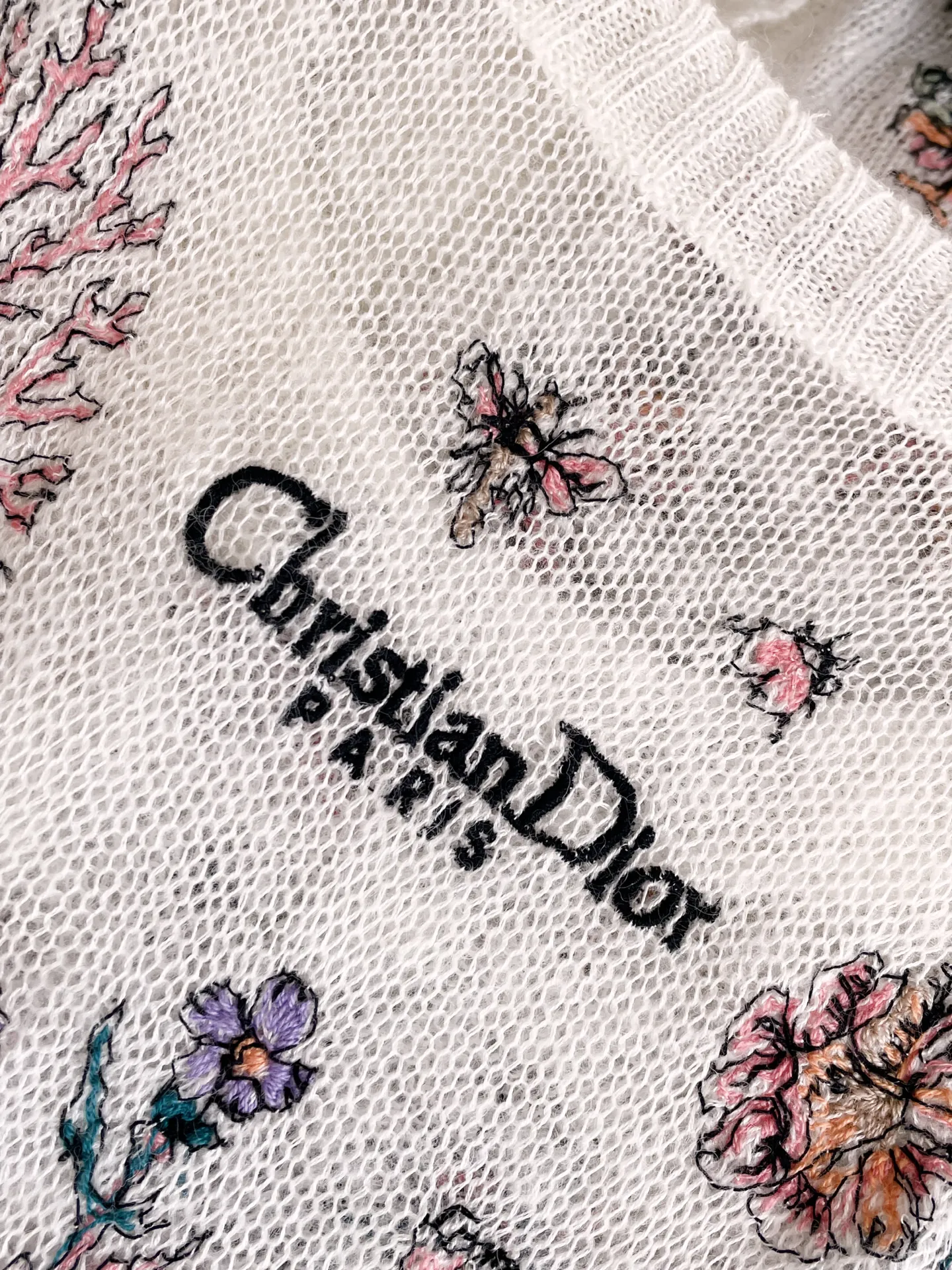 CHRISTIAN DIOR Женский кардиган и жилет CHRISTIAN DIOR Женский кардиган и жилет