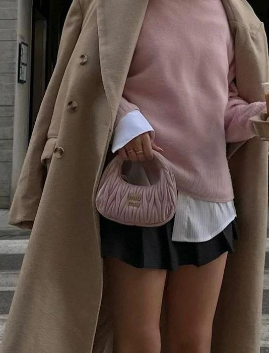 MIU MIU Женская сумка Wander hobo mini