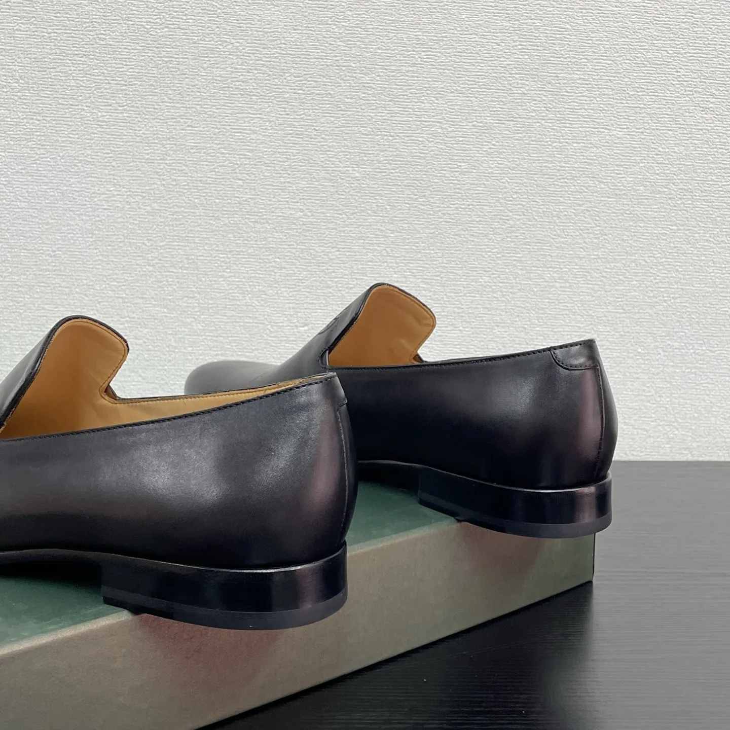 BERLUTI Мужские лоферы из коровьей кожи