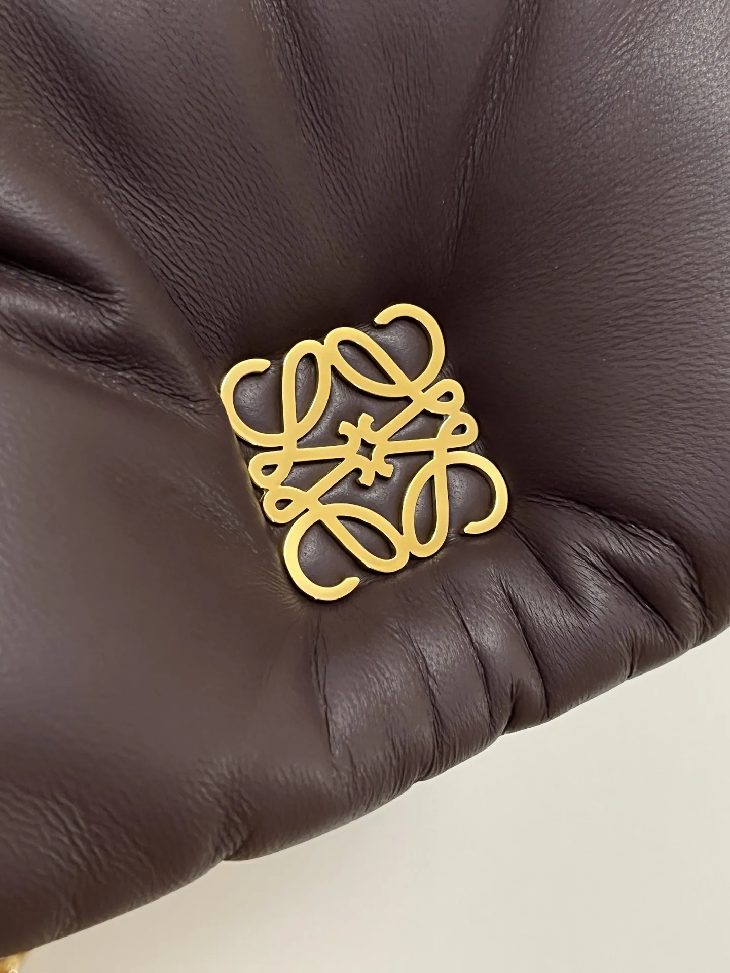 LOEWE Женская сумка Puffer Goya из кожи наппа