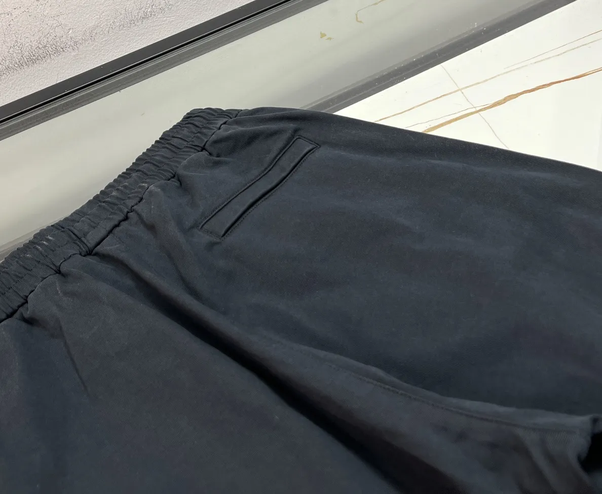 MAISON MARGIELA Мужские брюки MAISON MARGIELA Мужские брюки