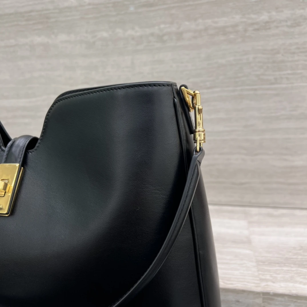 CELINE Женская сумка Camille 16 Soft