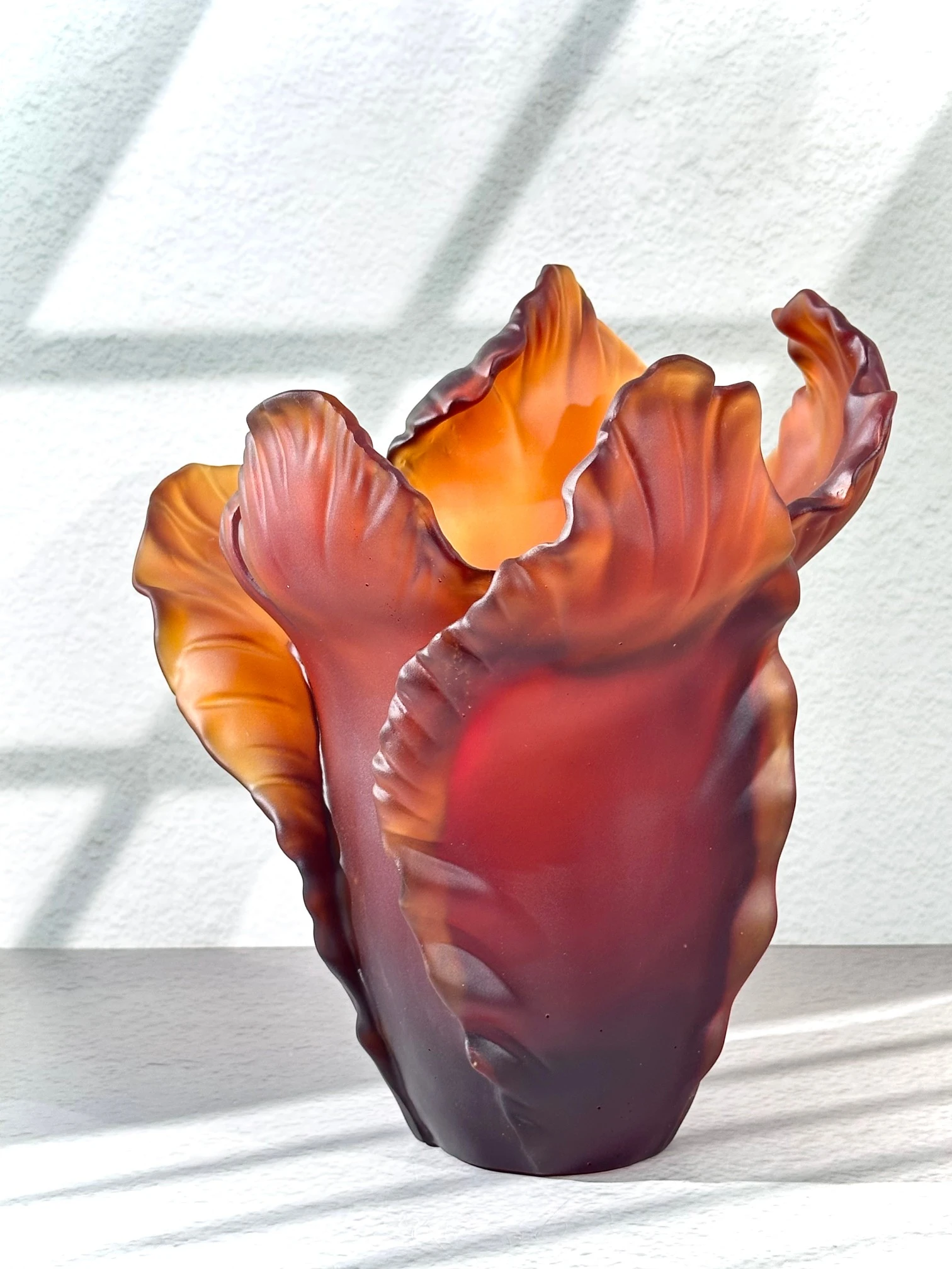 DAUM Ваза Coral Tulip