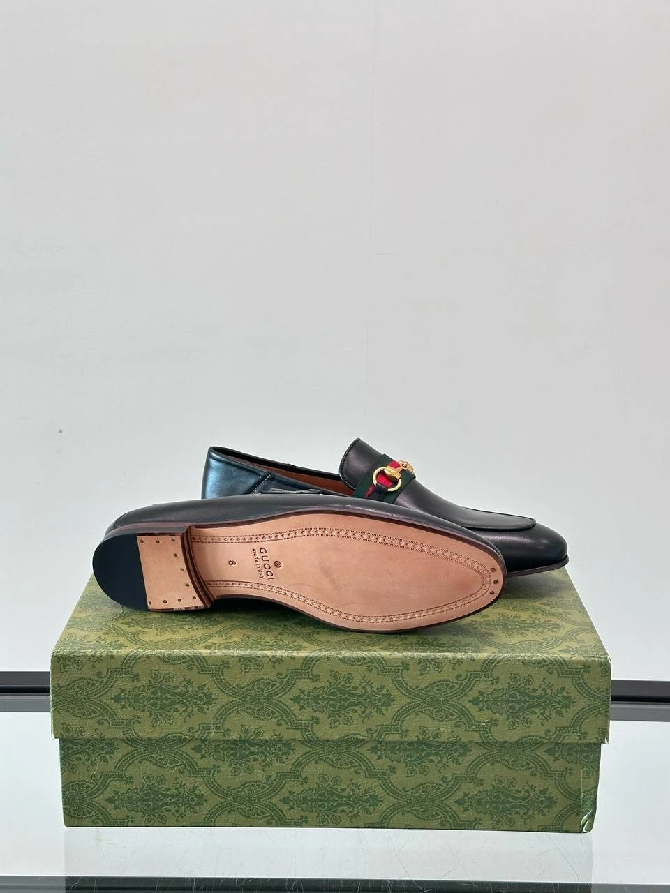 GUCCI Мужские лоферы коровья кожа черные GUCCI Мужские лоферы коровья кожа черные