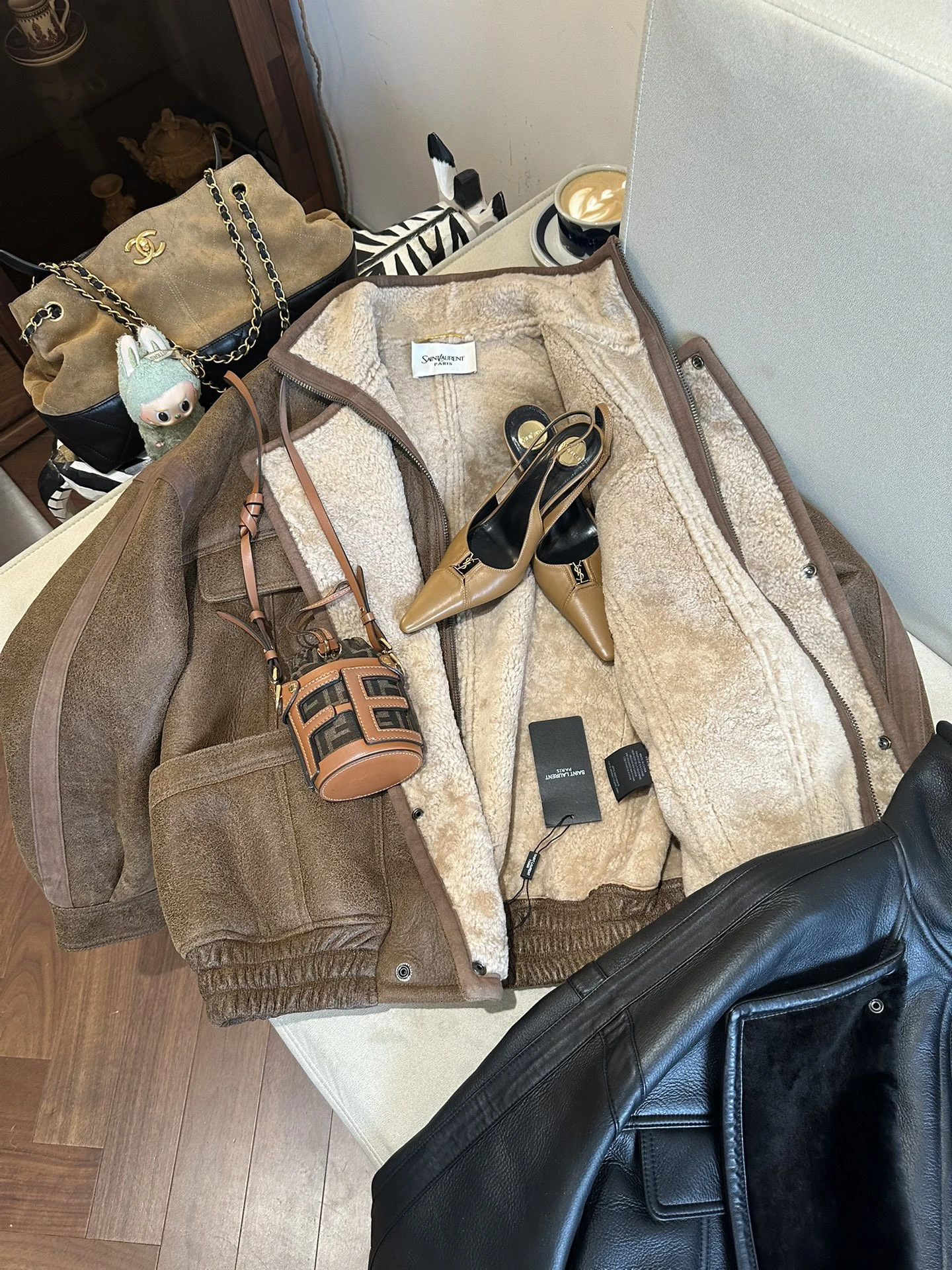 SAINT LAURENT Женская кожаная дублёнка с шерстью