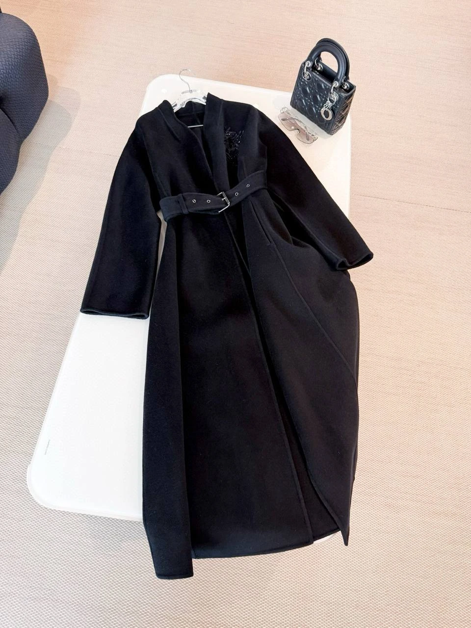 CHRISTIAN DIOR Женское пальто из кашемира CHRISTIAN DIOR Женское пальто из кашемира