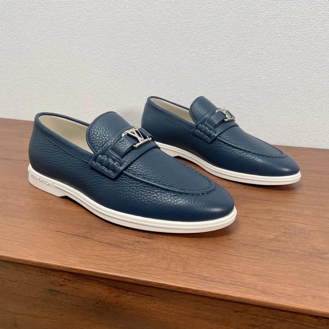 LOUIS VUITTON Мужские лоферы из телячьей кожи