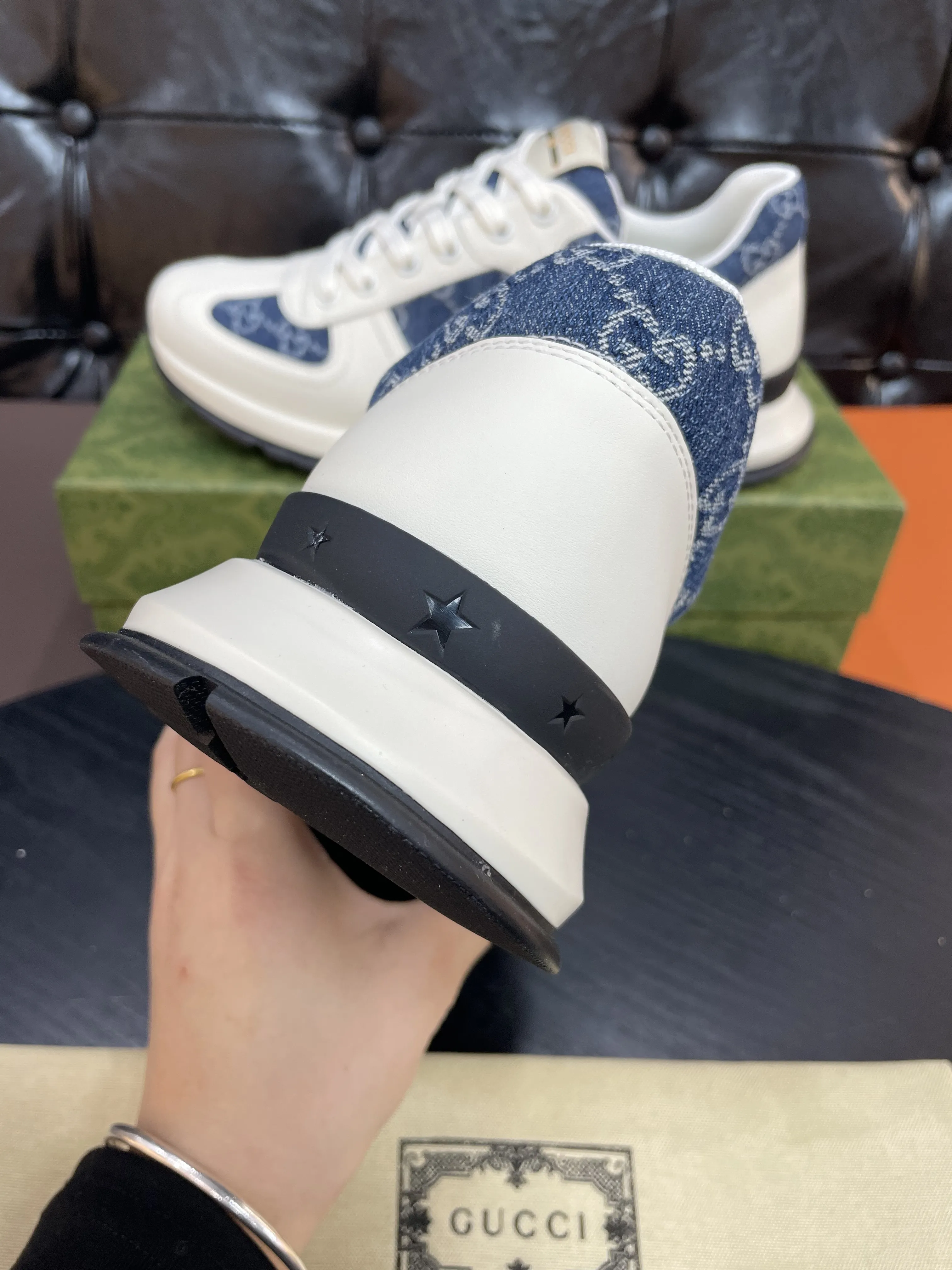 GUCCI Мужские кроссовки из телячьей кожи и парусины