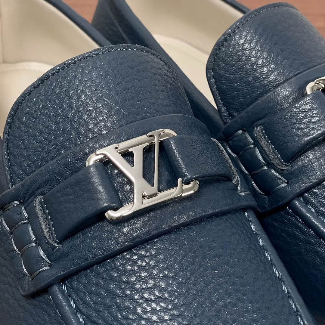 LOUIS VUITTON Мужские лоферы из телячьей кожи