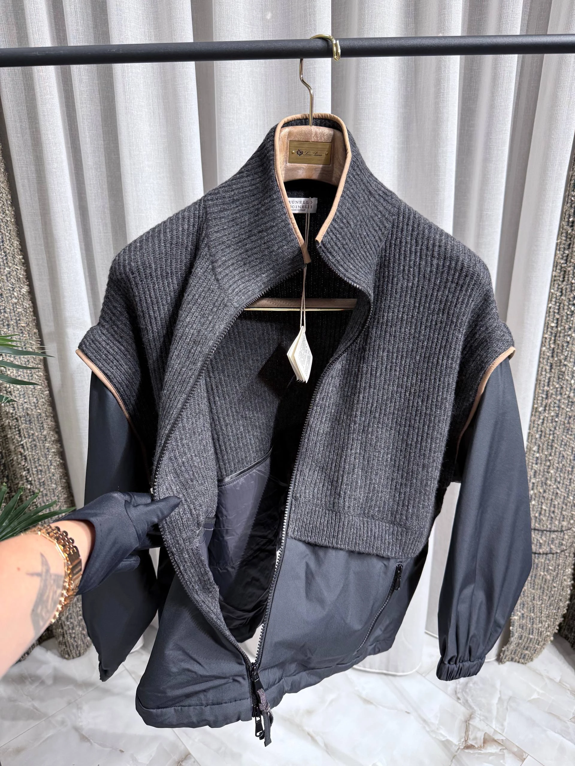 BRUNELLO CUCINELLI Женская ветровка из кашемира BRUNELLO CUCINELLI Женская ветровка из кашемира