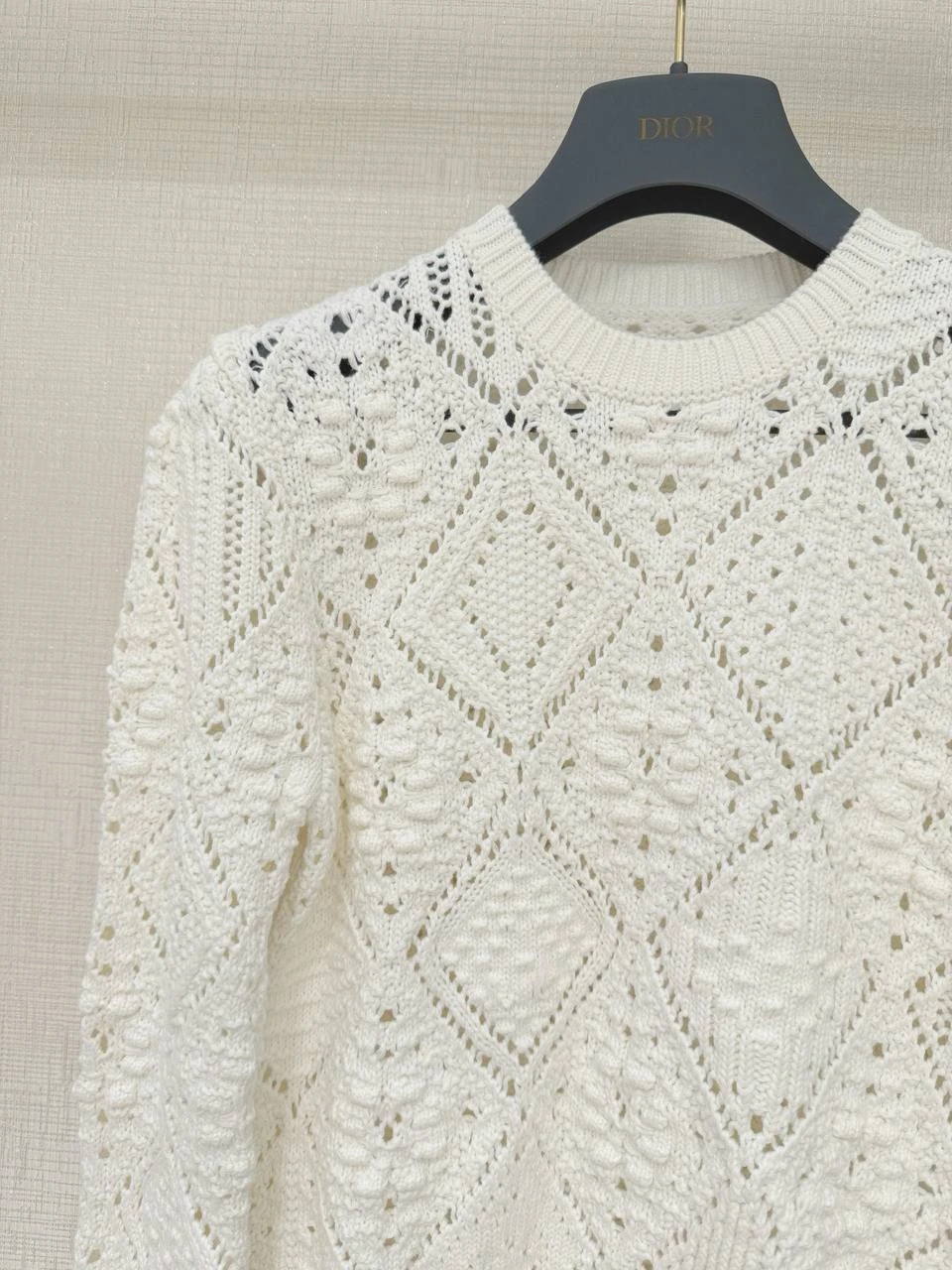 CHRISTIAN DIOR Женский свитер CHRISTIAN DIOR Женский свитер