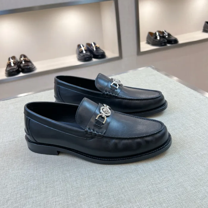 VERSACE Мужские лоферы